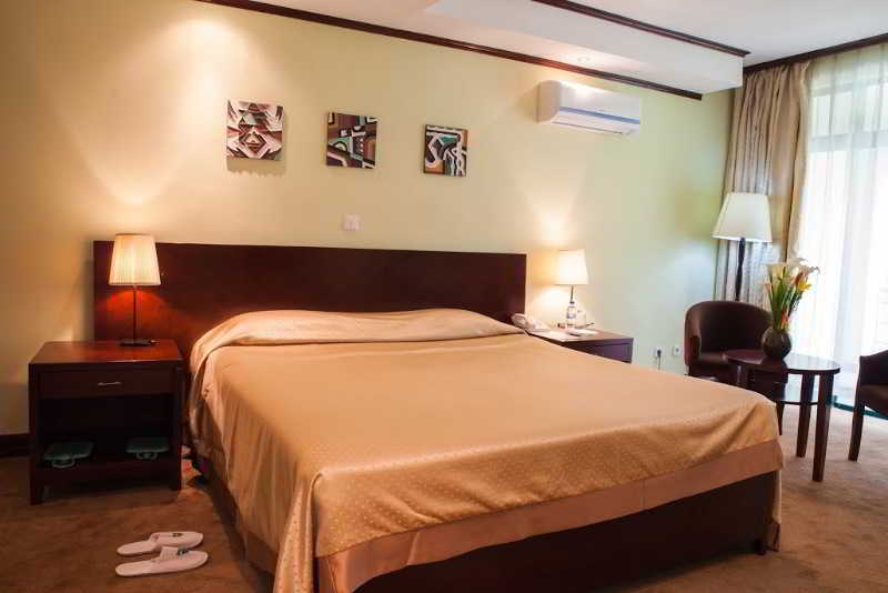 Gorillas Volcanoes Hotel Ruhengeri Ngoại thất bức ảnh