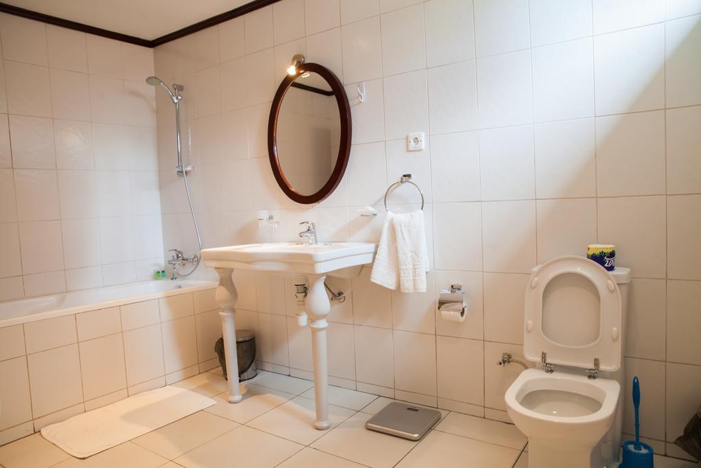 Gorillas Volcanoes Hotel Ruhengeri Phòng bức ảnh