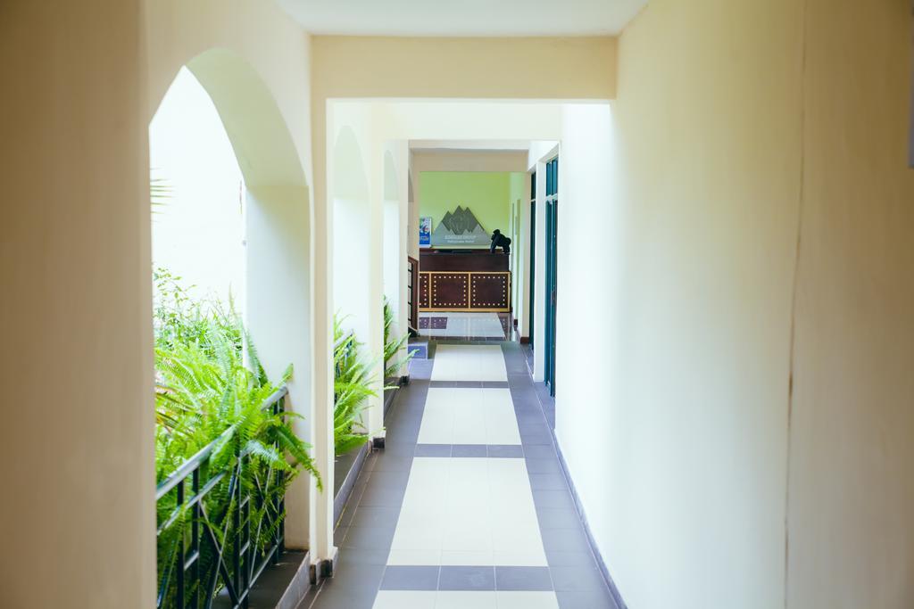 Gorillas Volcanoes Hotel Ruhengeri Ngoại thất bức ảnh