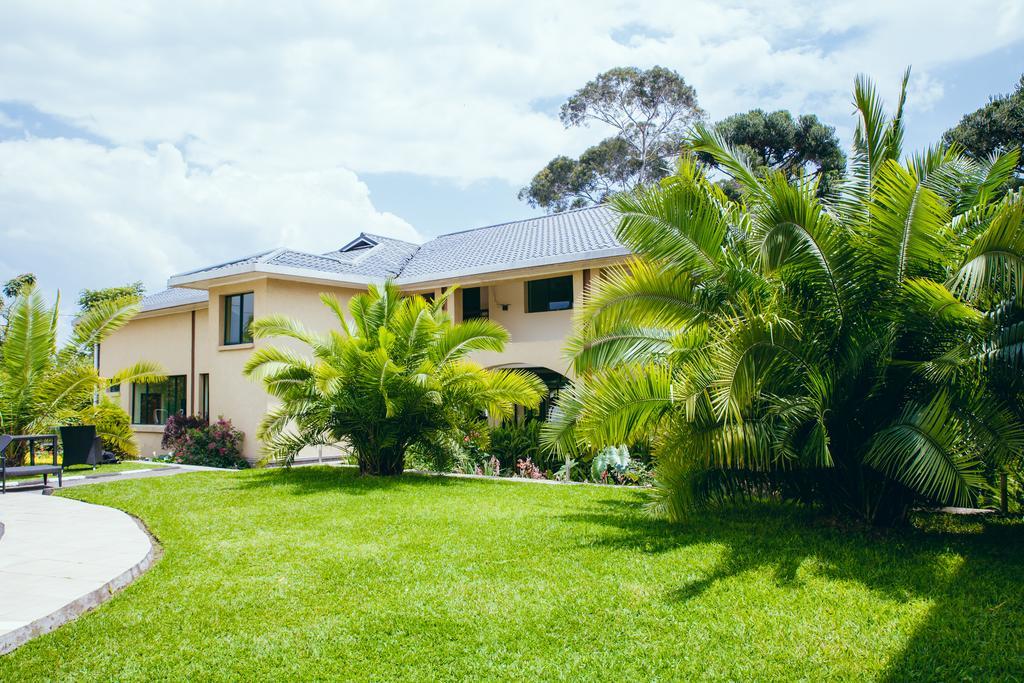 Gorillas Volcanoes Hotel Ruhengeri Ngoại thất bức ảnh