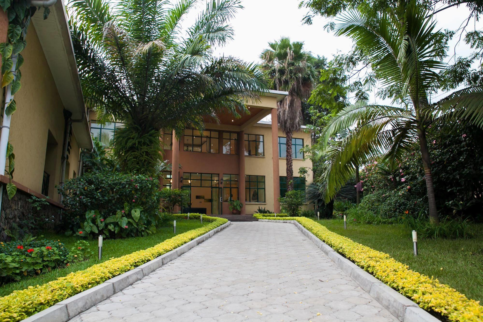 Gorillas Volcanoes Hotel Ruhengeri Ngoại thất bức ảnh