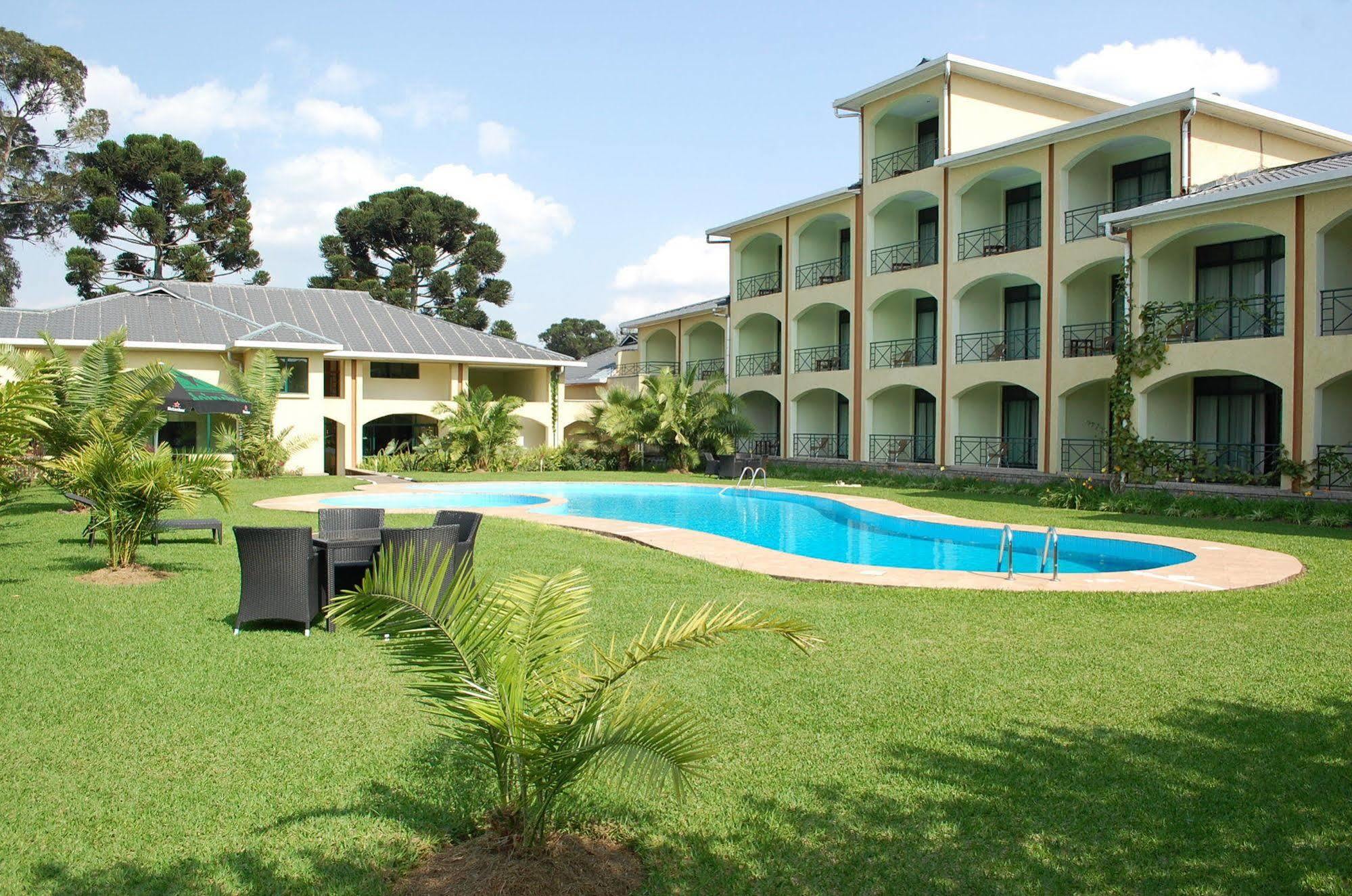 Gorillas Volcanoes Hotel Ruhengeri Ngoại thất bức ảnh