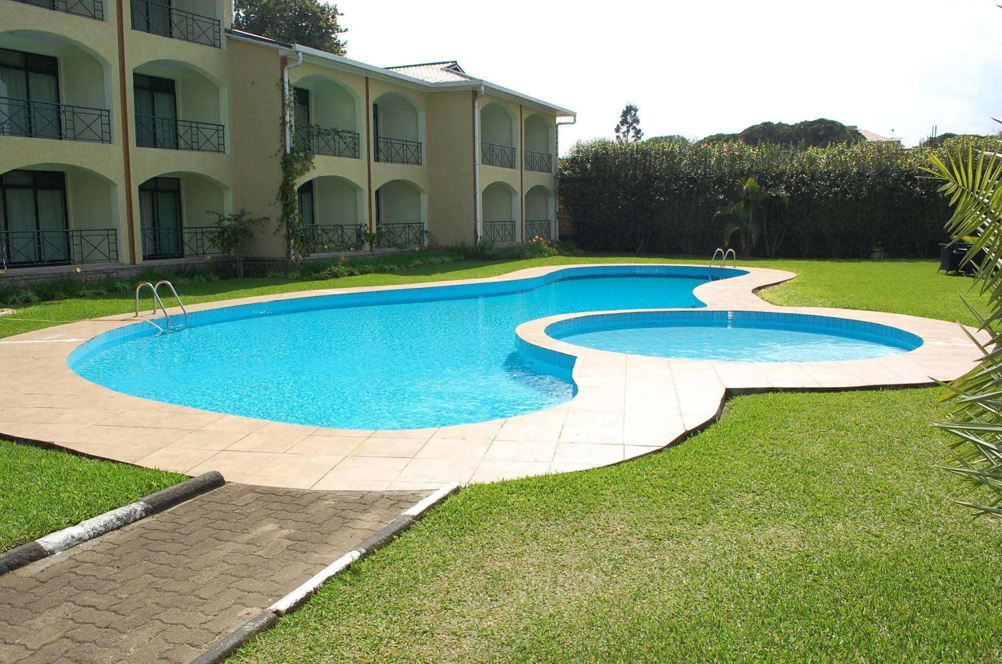 Gorillas Volcanoes Hotel Ruhengeri Ngoại thất bức ảnh